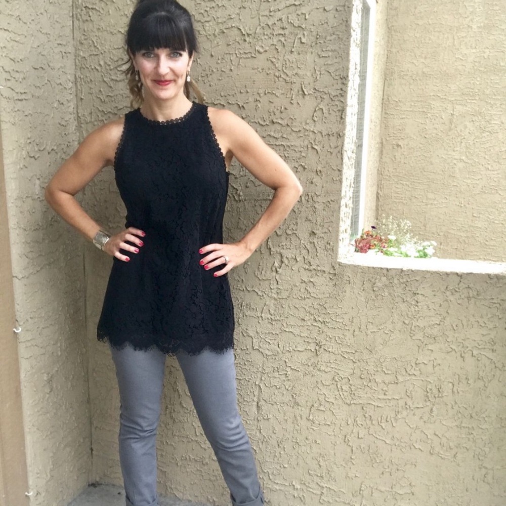Cabi Display Top 3605 Stunning Black Lace Top